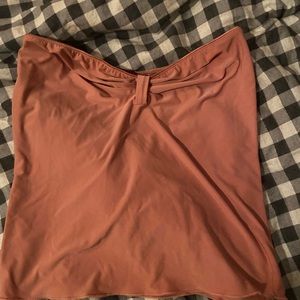pink tube top
